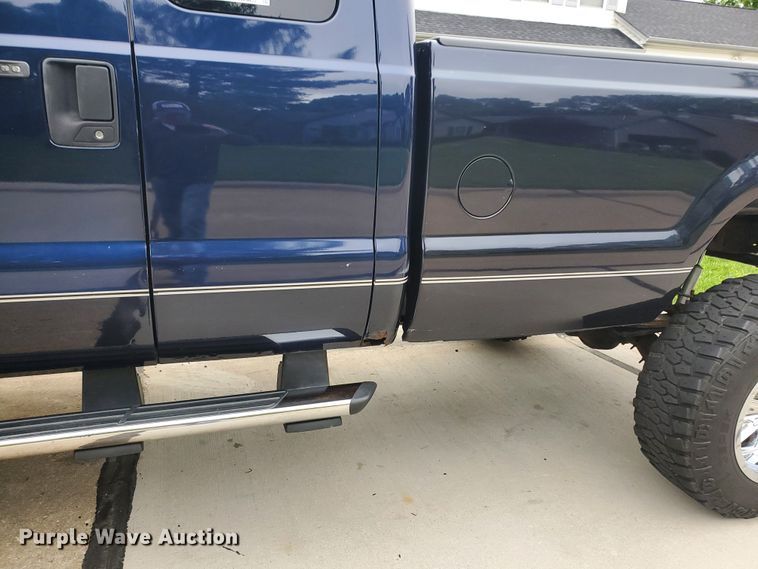 image for item GV9027 2006 Ford F350 Super Duty XLT  SuperCab pickup truck