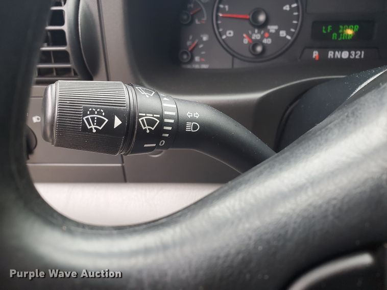 image for item GV9027 2006 Ford F350 Super Duty XLT  SuperCab pickup truck