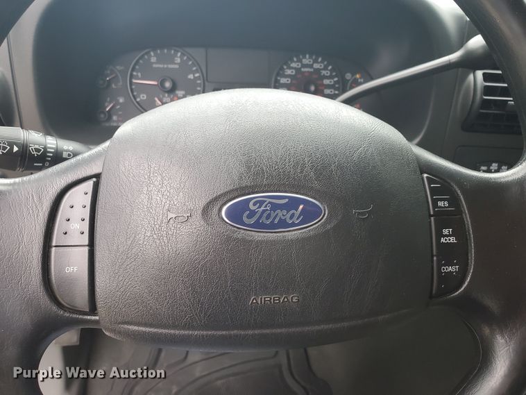 image for item GV9027 2006 Ford F350 Super Duty XLT  SuperCab pickup truck