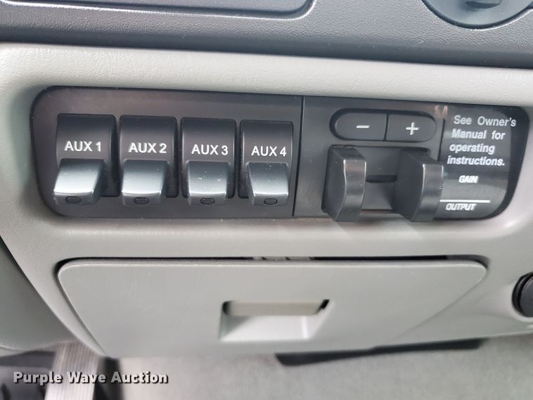 image for item GV9027 2006 Ford F350 Super Duty XLT  SuperCab pickup truck