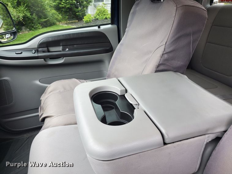 image for item GV9027 2006 Ford F350 Super Duty XLT  SuperCab pickup truck