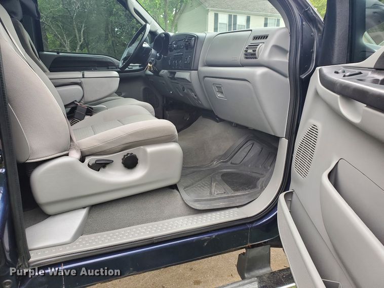 image for item GV9027 2006 Ford F350 Super Duty XLT  SuperCab pickup truck