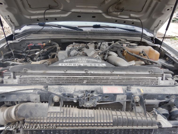 image for item GW9094 2008 Ford F350 Super Duty  Crew Cab pickup truck