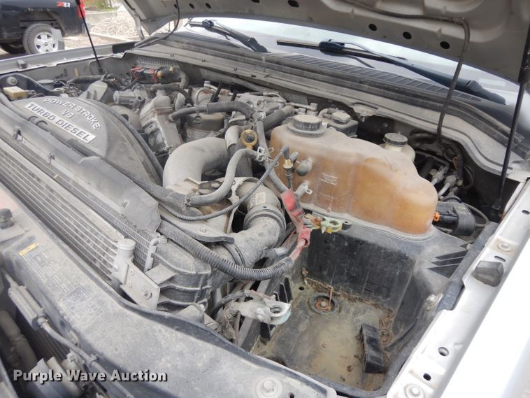 image for item GW9094 2008 Ford F350 Super Duty  Crew Cab pickup truck