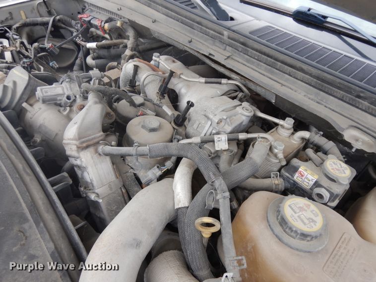 image for item GW9094 2008 Ford F350 Super Duty  Crew Cab pickup truck