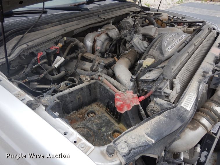 image for item GW9094 2008 Ford F350 Super Duty  Crew Cab pickup truck