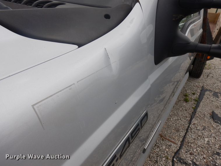 image for item GW9095 2006 Ford F450 Super Duty  flatbed truck