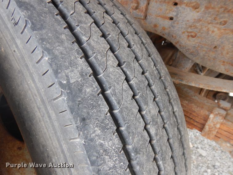 image for item GW9095 2006 Ford F450 Super Duty  flatbed truck