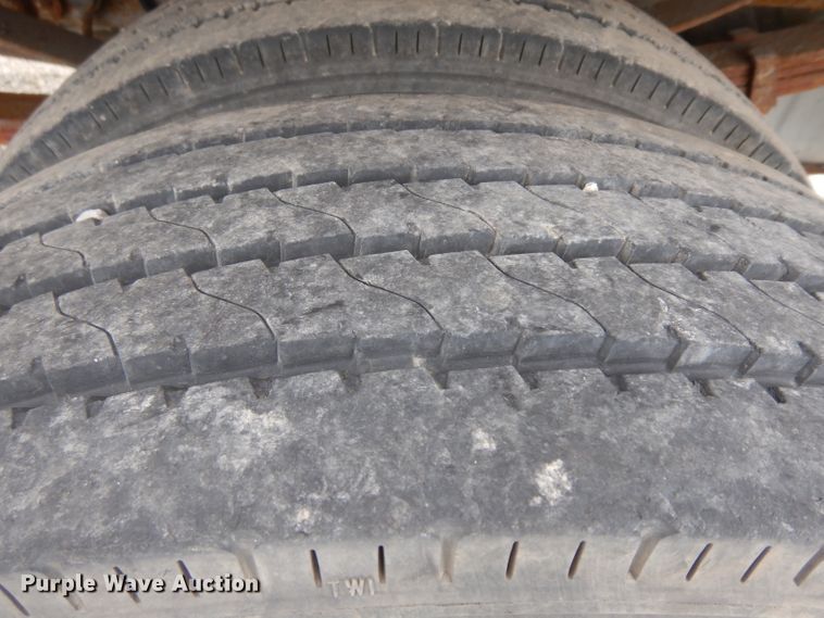 image for item GW9095 2006 Ford F450 Super Duty  flatbed truck