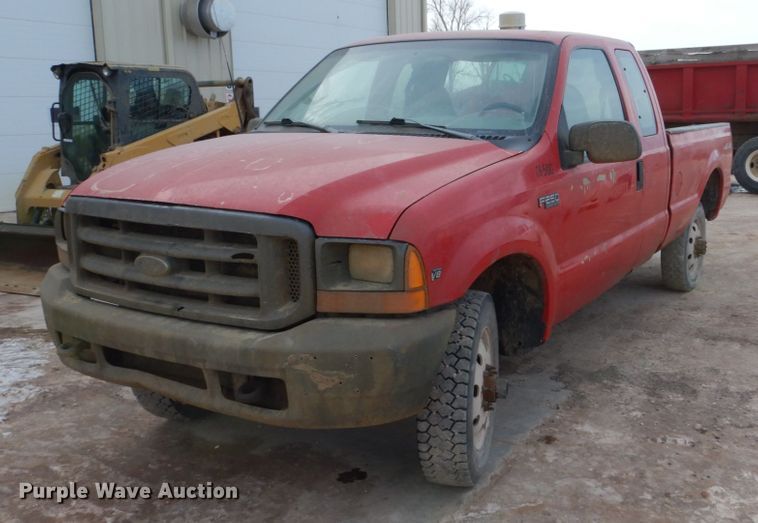 image for item GW9473 1999 Ford F250 Super Duty SuperCab pickup truck