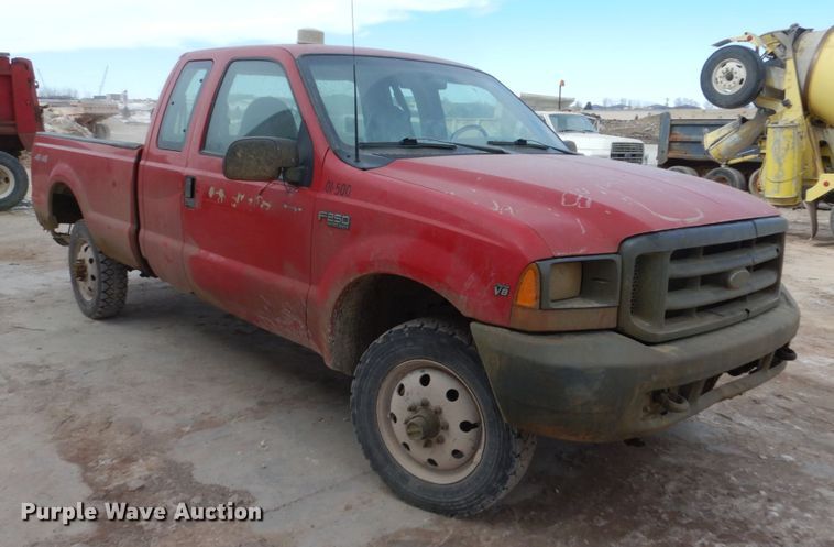 image for item GW9473 1999 Ford F250 Super Duty SuperCab pickup truck