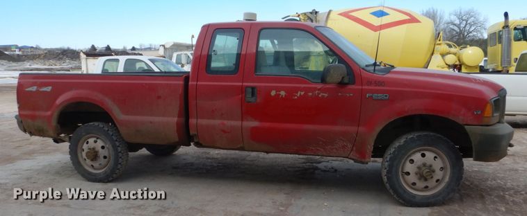 image for item GW9473 1999 Ford F250 Super Duty SuperCab pickup truck