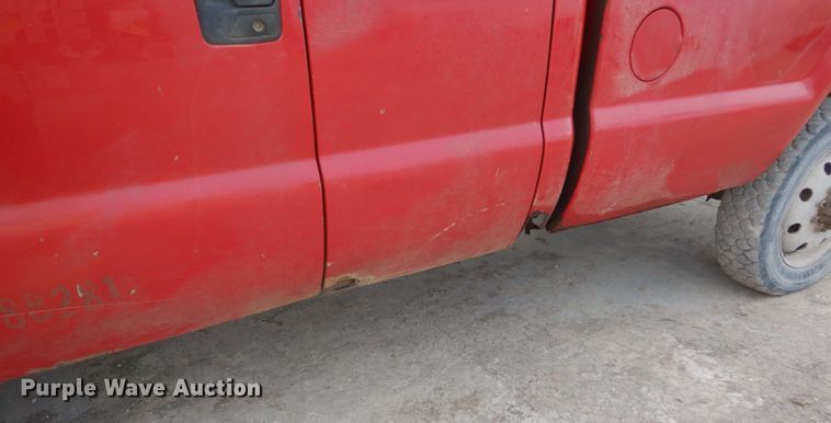 image for item GW9473 1999 Ford F250 Super Duty SuperCab pickup truck