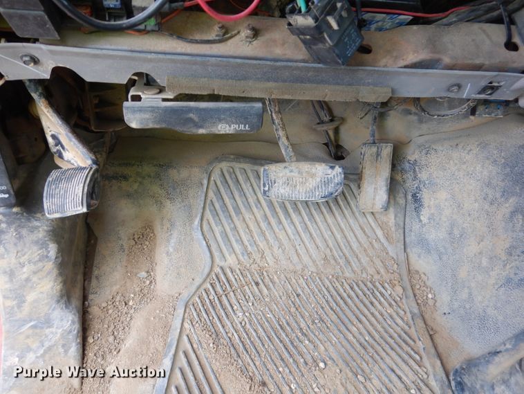 image for item GW9473 1999 Ford F250 Super Duty SuperCab pickup truck