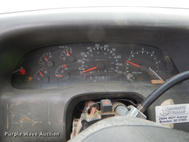 image for item GW9473 1999 Ford F250 Super Duty SuperCab pickup truck