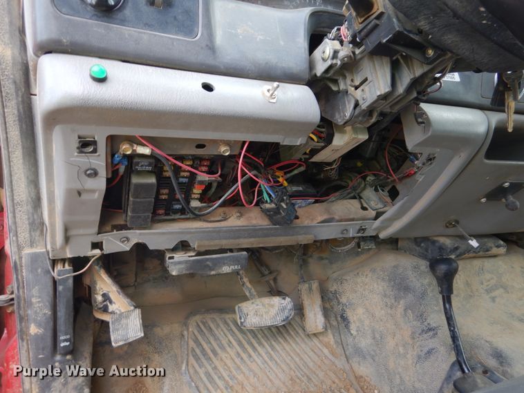 image for item GW9473 1999 Ford F250 Super Duty SuperCab pickup truck