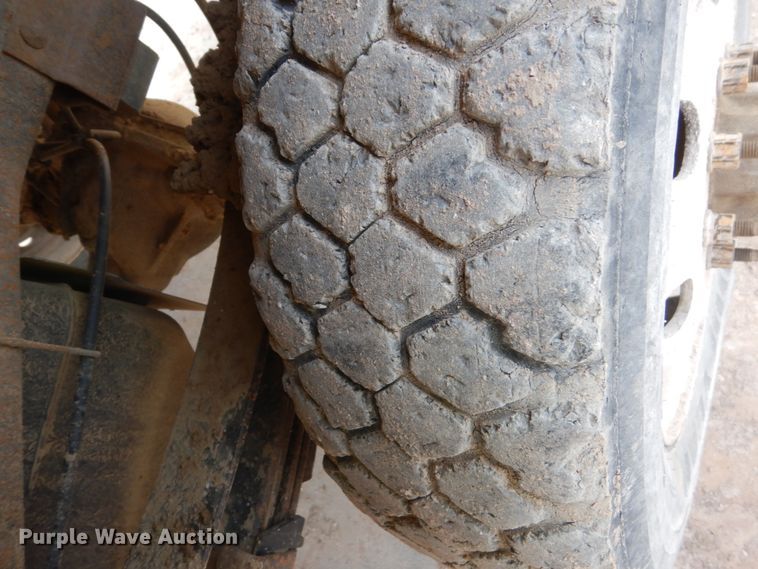 image for item GW9473 1999 Ford F250 Super Duty SuperCab pickup truck