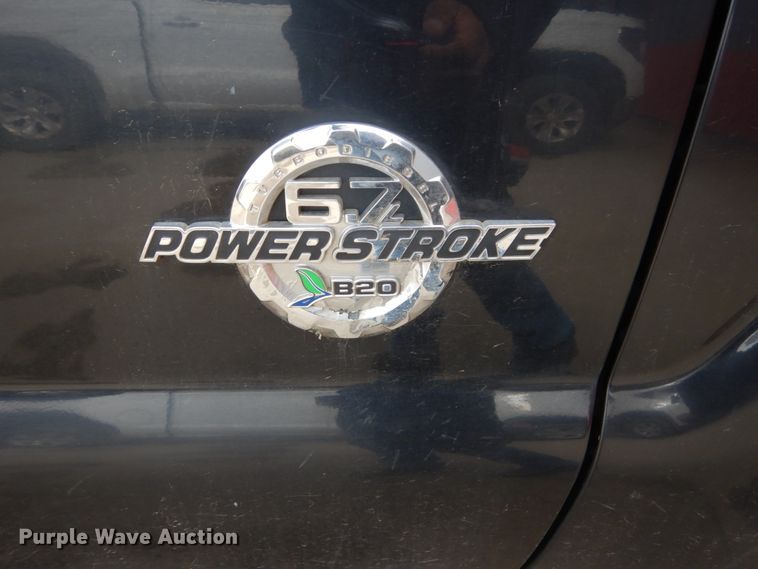 image for item GW9864 2012 Ford F350 Super Duty  Crew Cab pickup truck