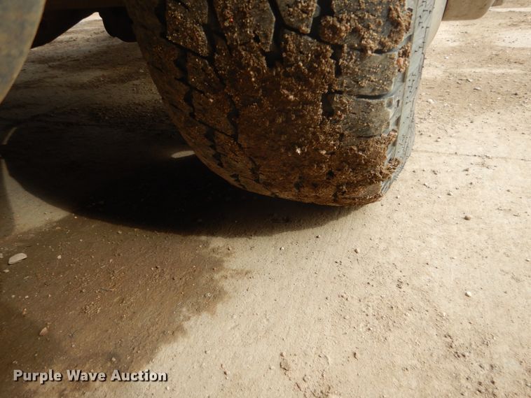 image for item GW9864 2012 Ford F350 Super Duty  Crew Cab pickup truck