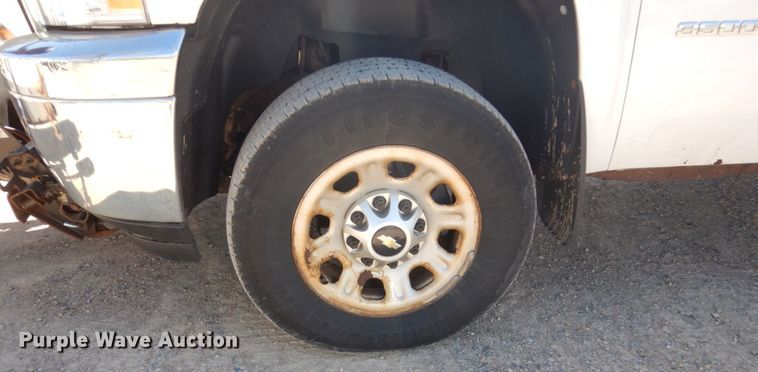 image for item GW9884 2011 Chevrolet Silverado 3500  pickup truck