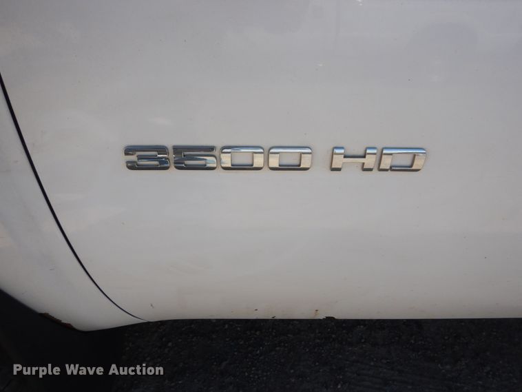 image for item GW9884 2011 Chevrolet Silverado 3500  pickup truck