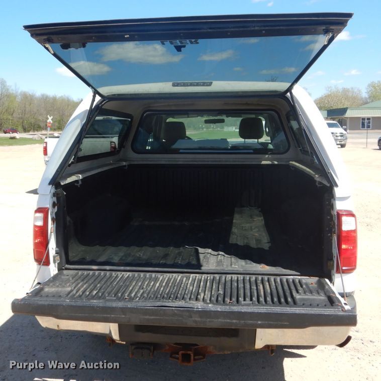 image for item GW9885 2011 Ford F250 Super Duty  SuperCab pickup truck