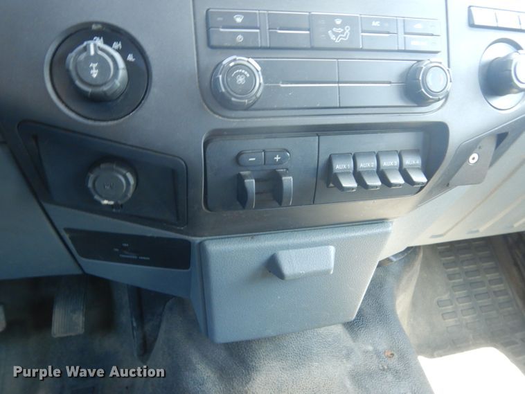 image for item GW9885 2011 Ford F250 Super Duty  SuperCab pickup truck