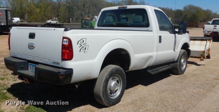 image for item GW9886 2013 Ford F350 Super Duty  pickup truck