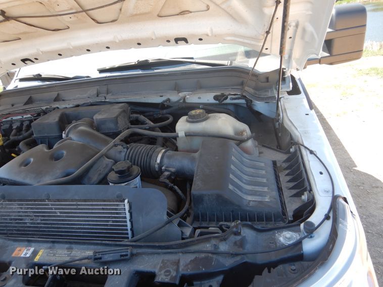 image for item GW9886 2013 Ford F350 Super Duty  pickup truck