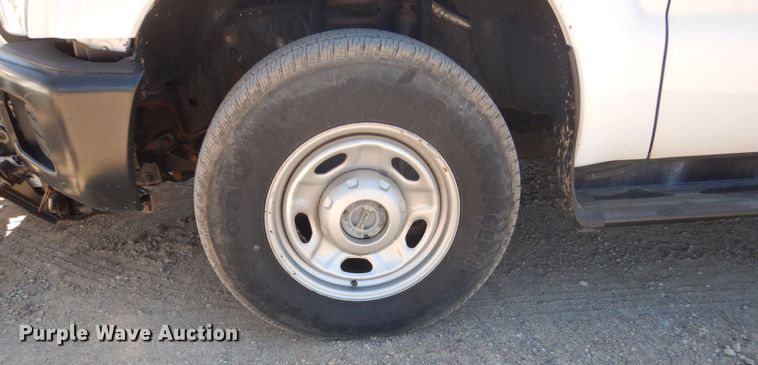 image for item GW9886 2013 Ford F350 Super Duty  pickup truck