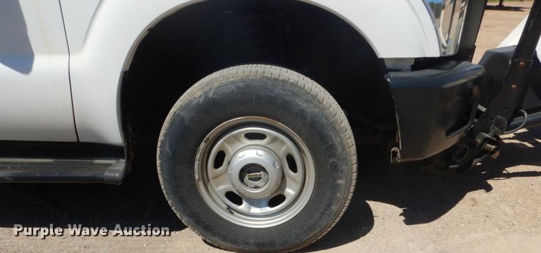 image for item GW9886 2013 Ford F350 Super Duty  pickup truck