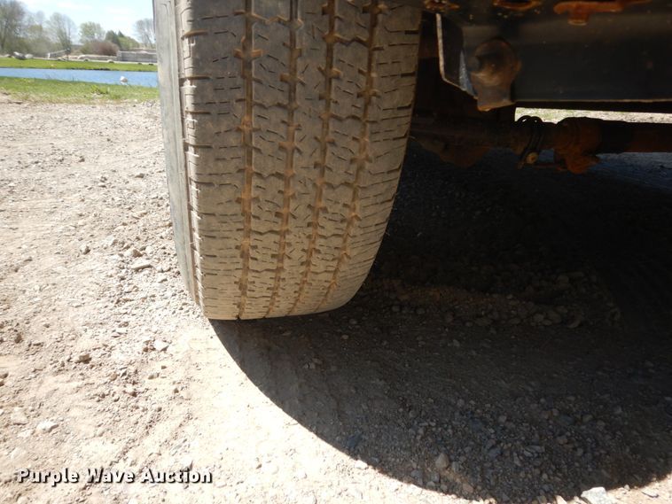 image for item GW9886 2013 Ford F350 Super Duty  pickup truck