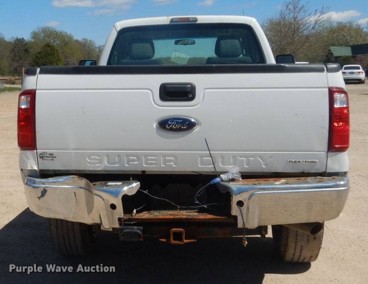 image for item GW9887 2013 Ford F350 Super Duty  pickup truck