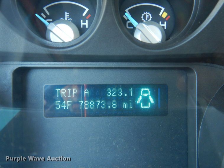 image for item GW9887 2013 Ford F350 Super Duty  pickup truck