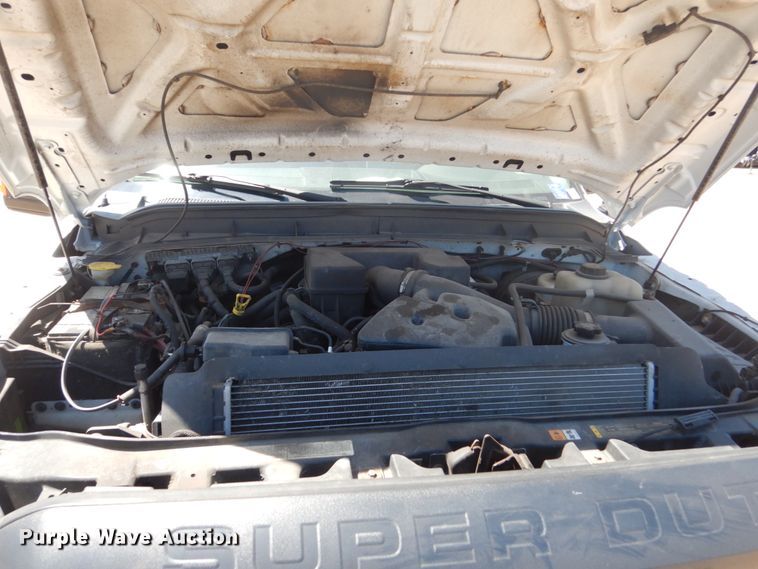 image for item GW9887 2013 Ford F350 Super Duty  pickup truck