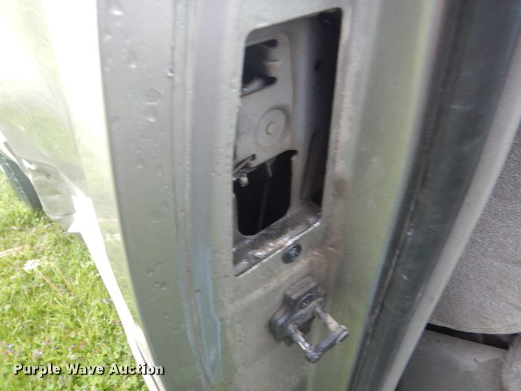 image for item GW9919 2000 Chevrolet Silverado 2500  Ext. Cab pickup truck