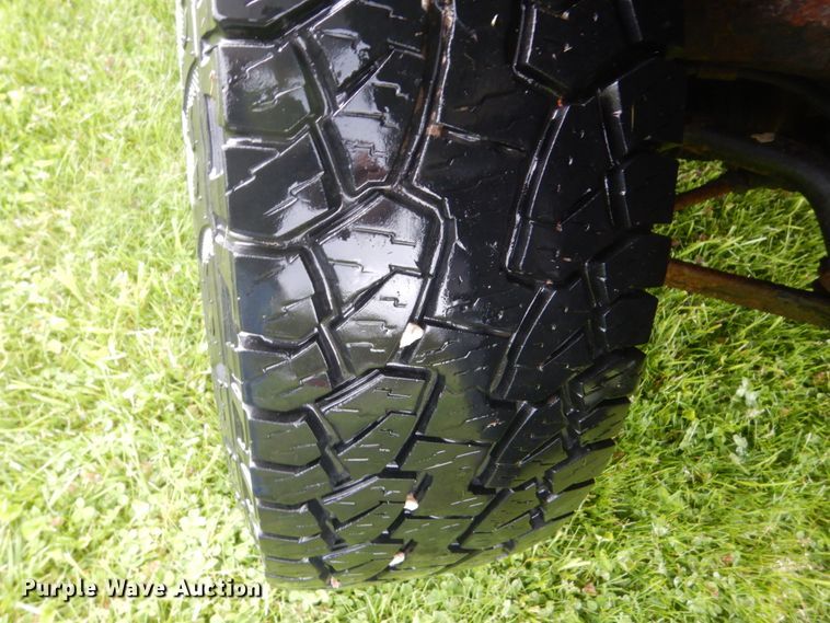 image for item GW9919 2000 Chevrolet Silverado 2500  Ext. Cab pickup truck