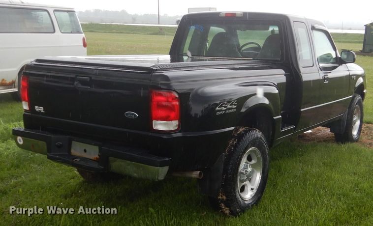 image for item GW9920 2000 Ford Ranger  SuperCab pickup truck
