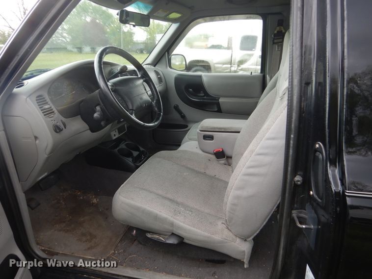 image for item GW9920 2000 Ford Ranger  SuperCab pickup truck