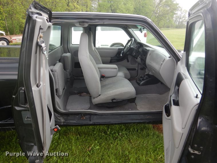 image for item GW9920 2000 Ford Ranger  SuperCab pickup truck