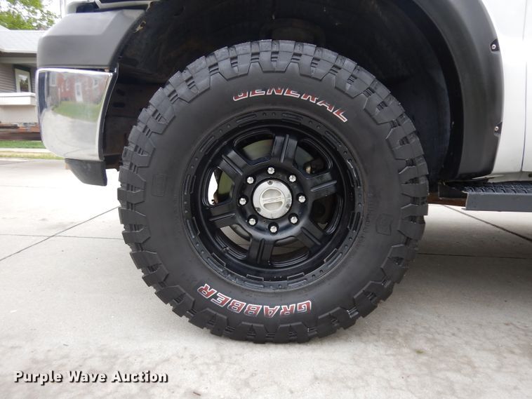 image for item GY9207 2005 Ford F250 Super Duty  SuperCab pickup truck