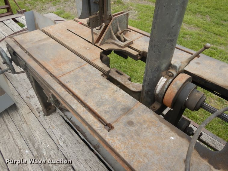 image for item GY9212 Armstrong-Blum 8/MG1 bandsaw