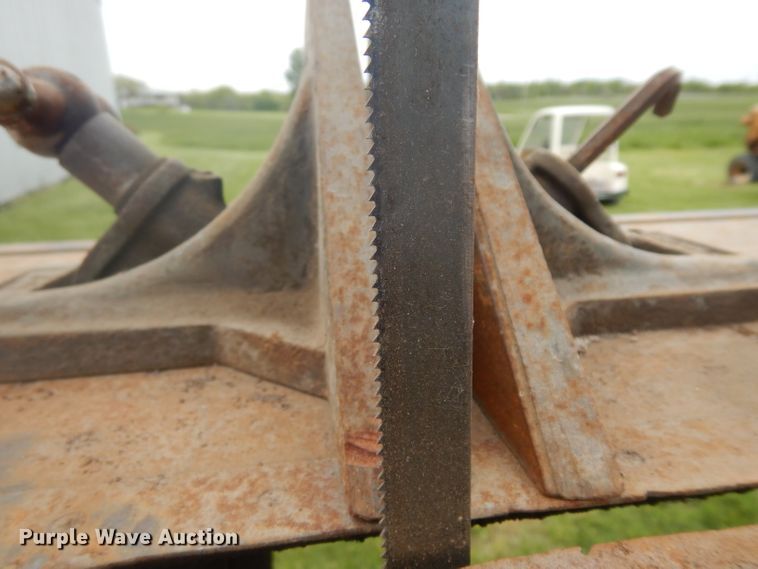 image for item GY9212 Armstrong-Blum 8/MG1 bandsaw