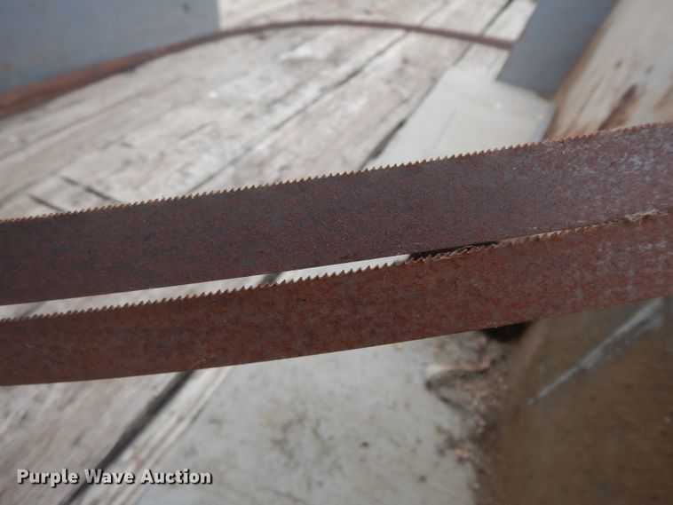 image for item GY9212 Armstrong-Blum 8/MG1 bandsaw