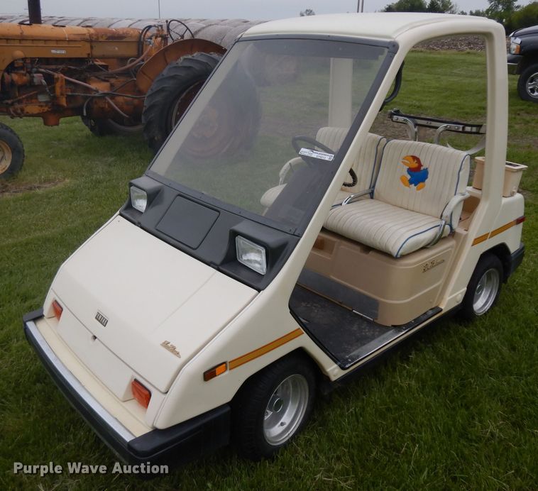 image for item GY9213 1986 Yamaha G3 Sunclassic golf cart