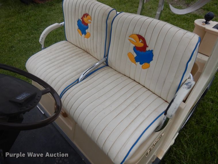 image for item GY9213 1986 Yamaha G3 Sunclassic golf cart