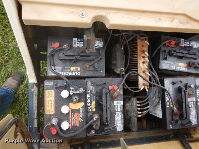 image for item GY9213 1986 Yamaha G3 Sunclassic golf cart