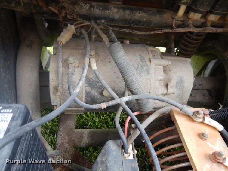 image for item GY9213 1986 Yamaha G3 Sunclassic golf cart