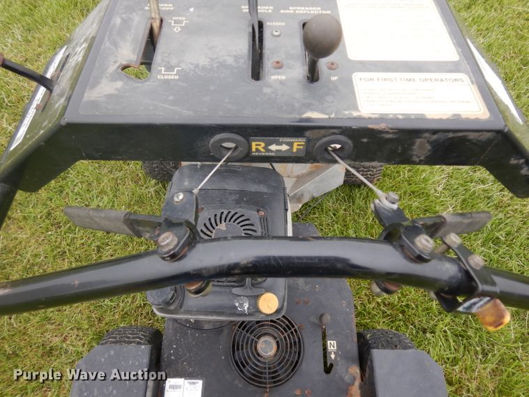 image for item GY9214 Lesco spreader