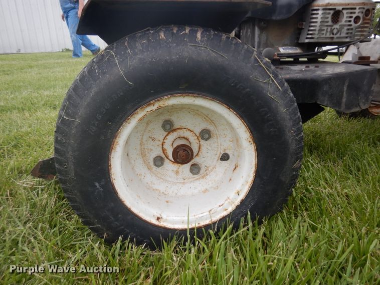 image for item GY9214 Lesco spreader